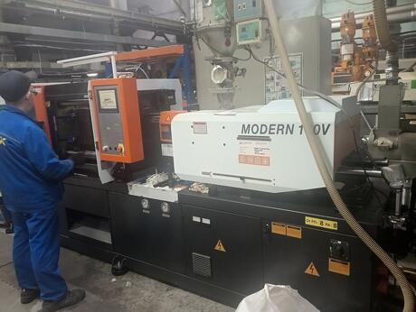Осуществлена поставка термопластавтомата Siger Modern 130V в Челябинскую область