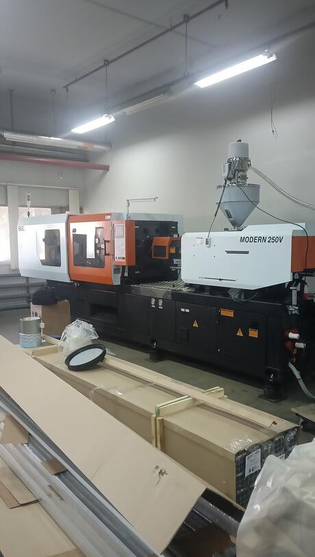 Осуществлена поставка термопластавтомата Siger Modern 250V в Самарскую область