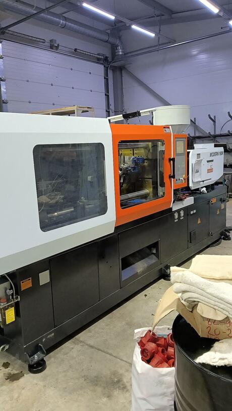 Осуществлена поставка термопластавтомата Siger Modern 160V в Воронежскую область