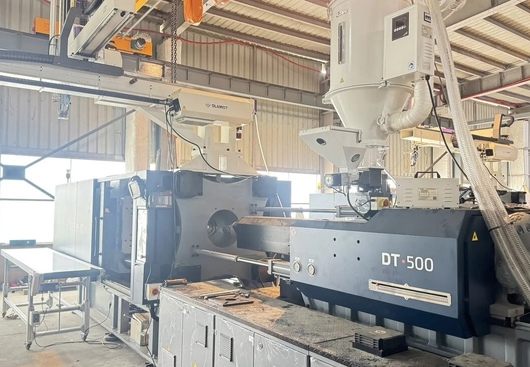 Осуществлена поставка трёх термопластавтоматов Tederic DT 500 в Грузию